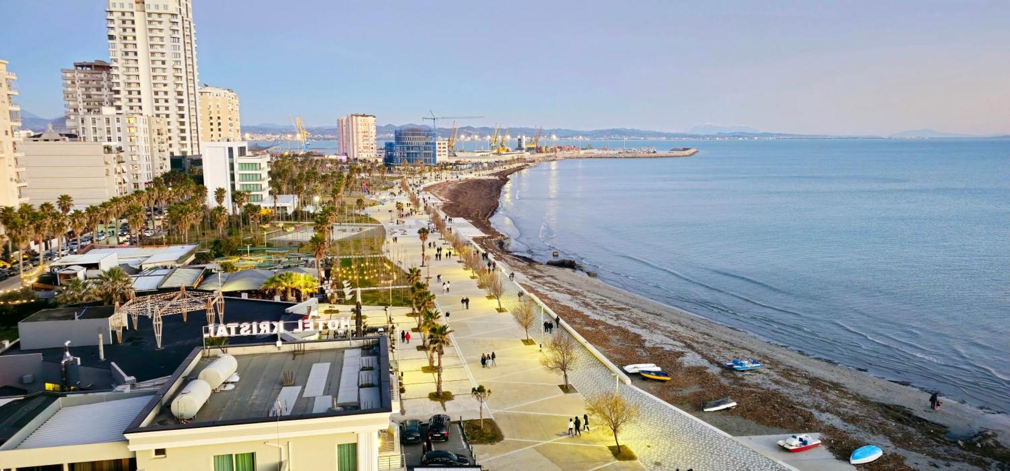 Premium , Marina , Center , Beachfront Durrës Buitenkant foto
