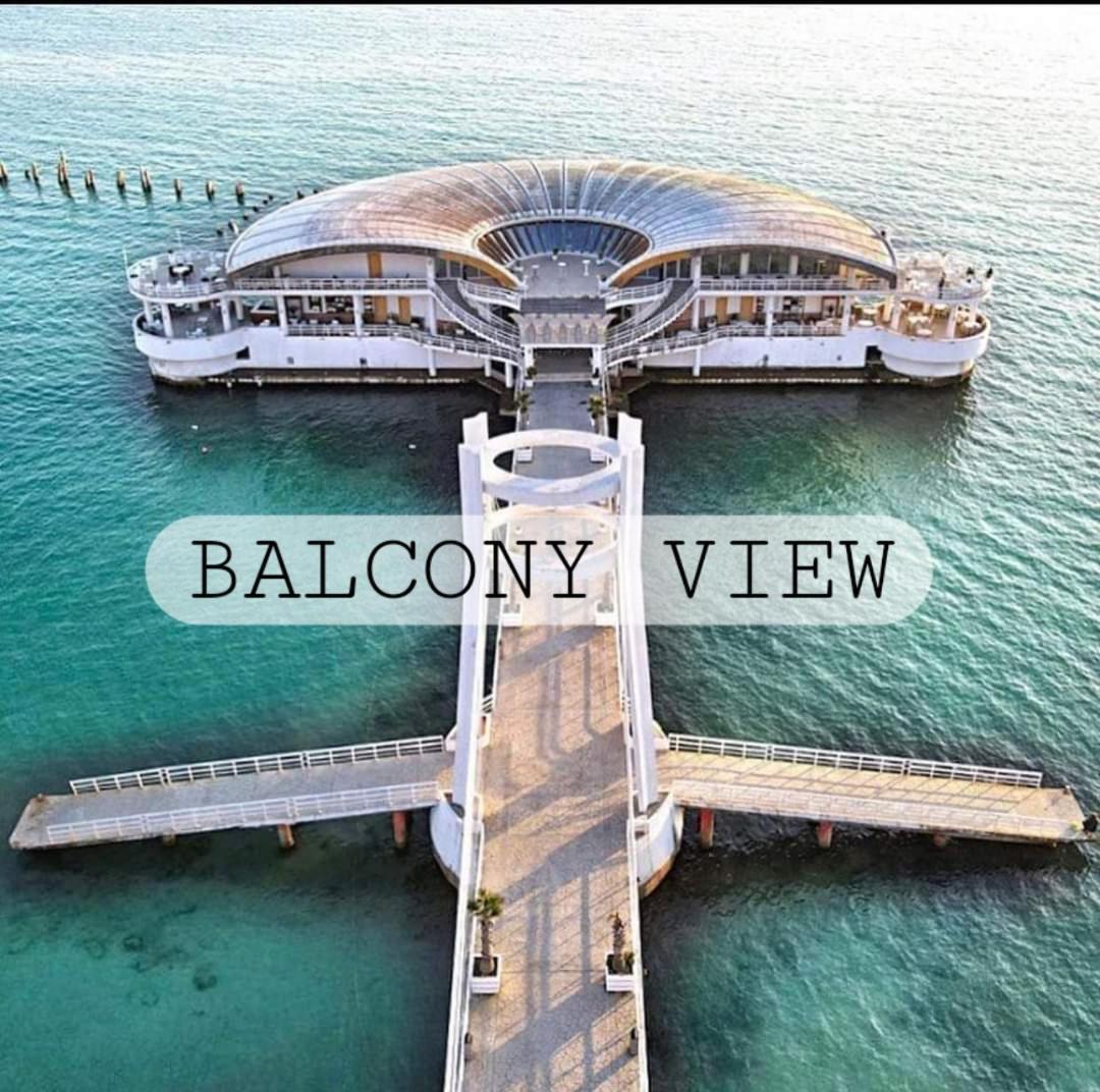 Premium , Marina , Center , Beachfront Durrës Buitenkant foto